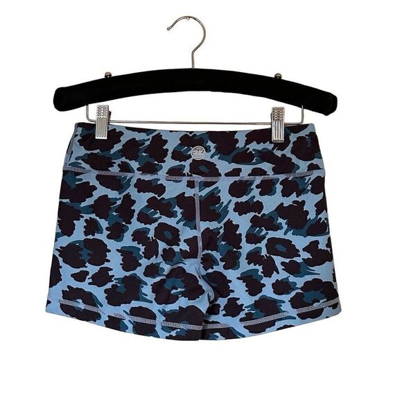 IAB MFG Spandex Booty Shorts Blue Leopard Print Size Women's 8 Medium - Picture 7 of 7